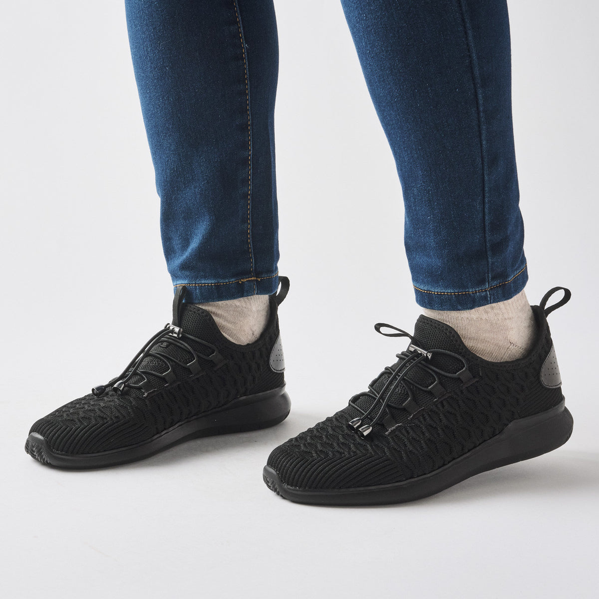 Propet TravelBound Womens Sneaker