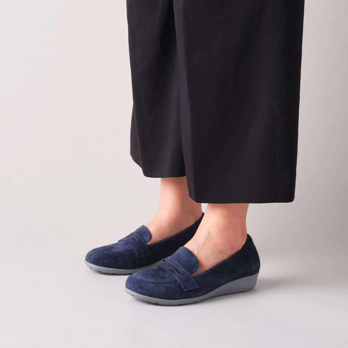 Propet Yetta Women's Slip On Comfort Propét Footwear