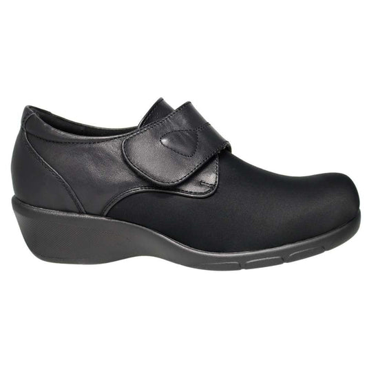 Propet Wilma Stretchable Dress Shoe