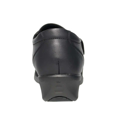 Propet Wilma Stretchable Dress Shoe