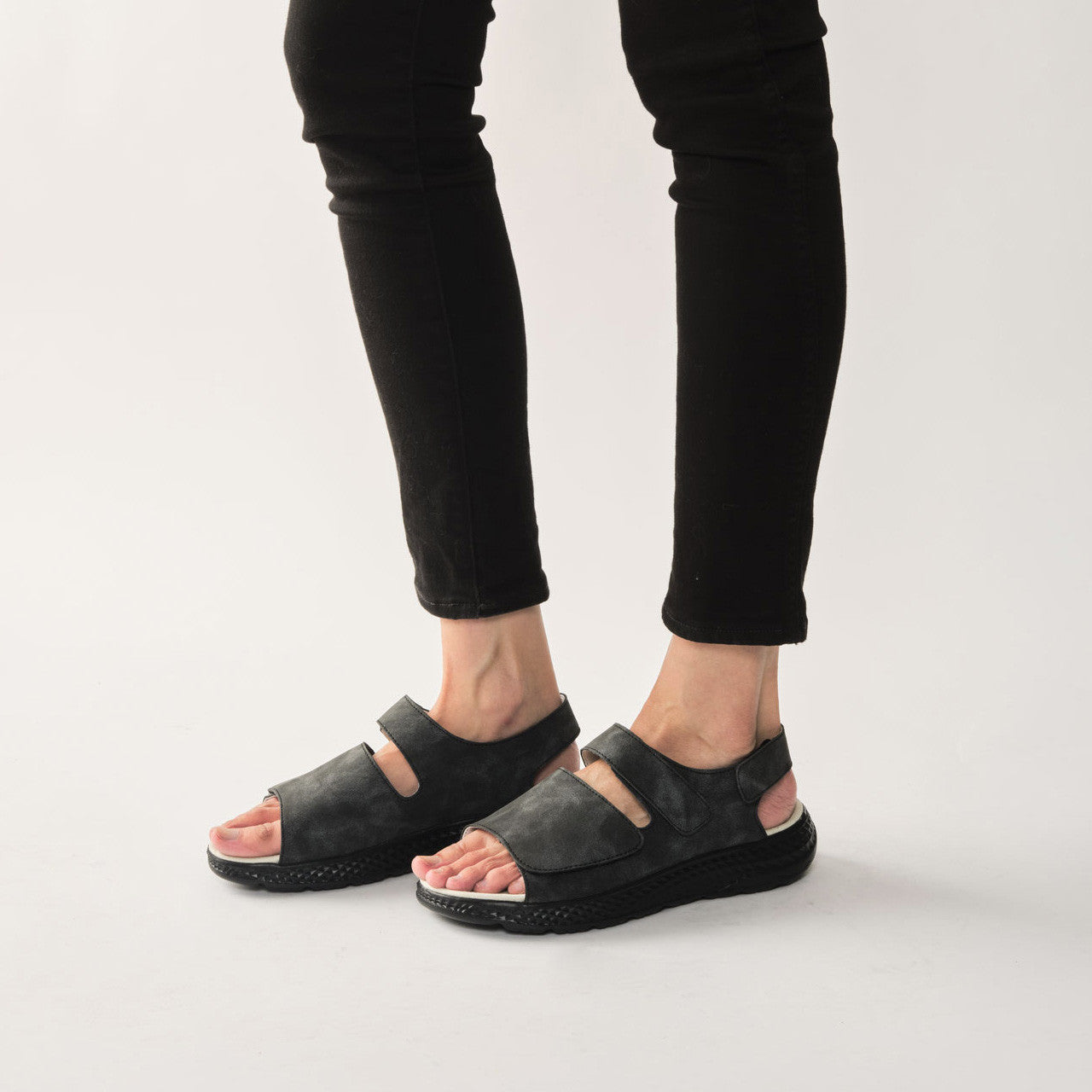 Propet TravelActiv™ Scottsdale Sandal