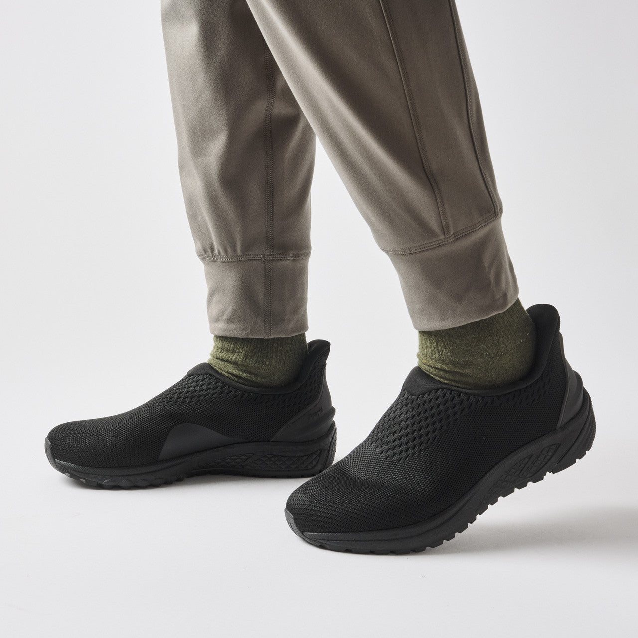 Propet Propet One Velocity Slip On Sneaker