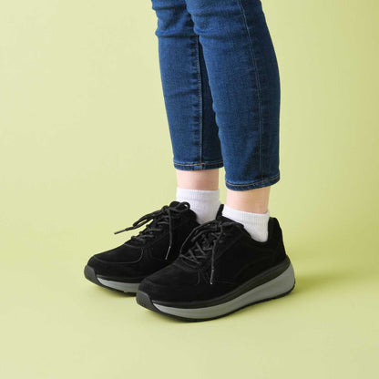 Propet Ultima Suede Straight Last Athletic Shoe